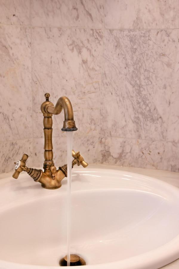 In Marble Volos Exterior foto